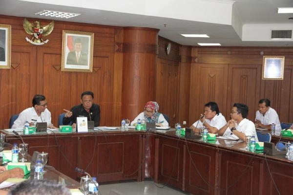 Plt. Sekda Provsu Pimpin Rapat Evaluasi Dan Tindaklanjut Monitoring Website